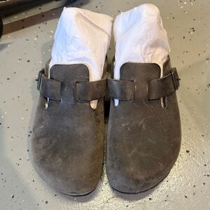 Birkenstock Boston Soft Footbed
Oiled Leather - Iron size 38N